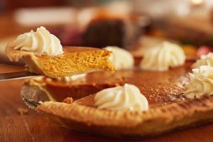 A Non-Toxic Thanksgiving: Healthier Pumpkin Pie
